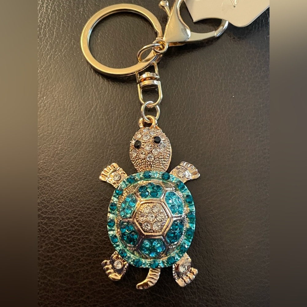 NWT TURQUOISE TURTLE BAG CHARM KEYCHAIN